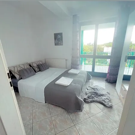 Katja 아파트 Mugeba